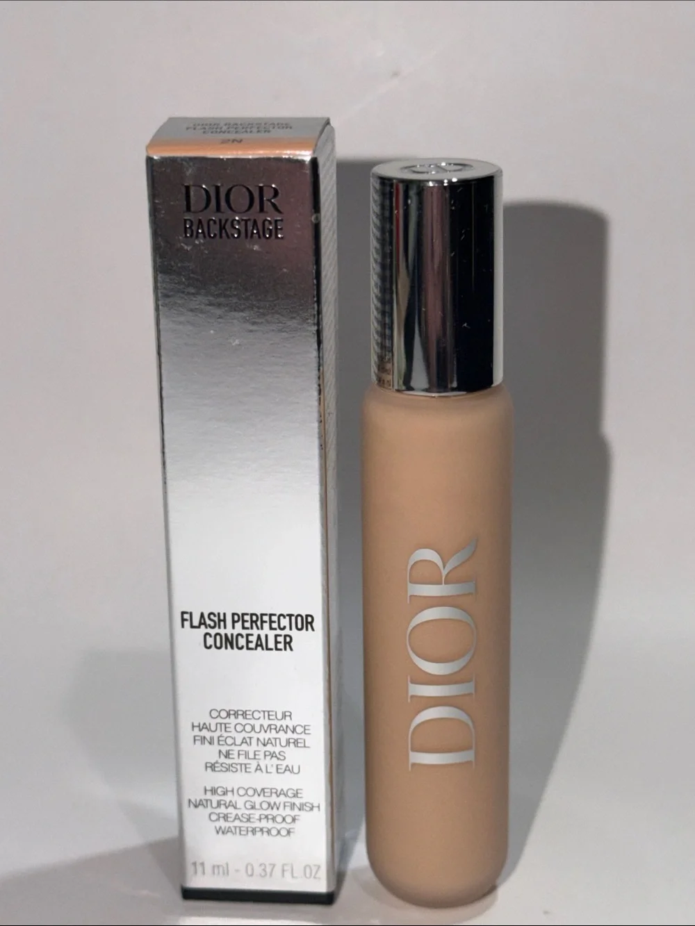 DIOR Backstage Flash Perfector Concealer Shade 2N F/S 0.37 Oz. NEW IN BOX!